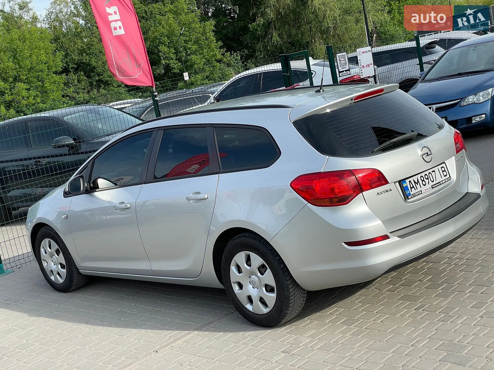 2011 Opel Astra - мініатюра 19