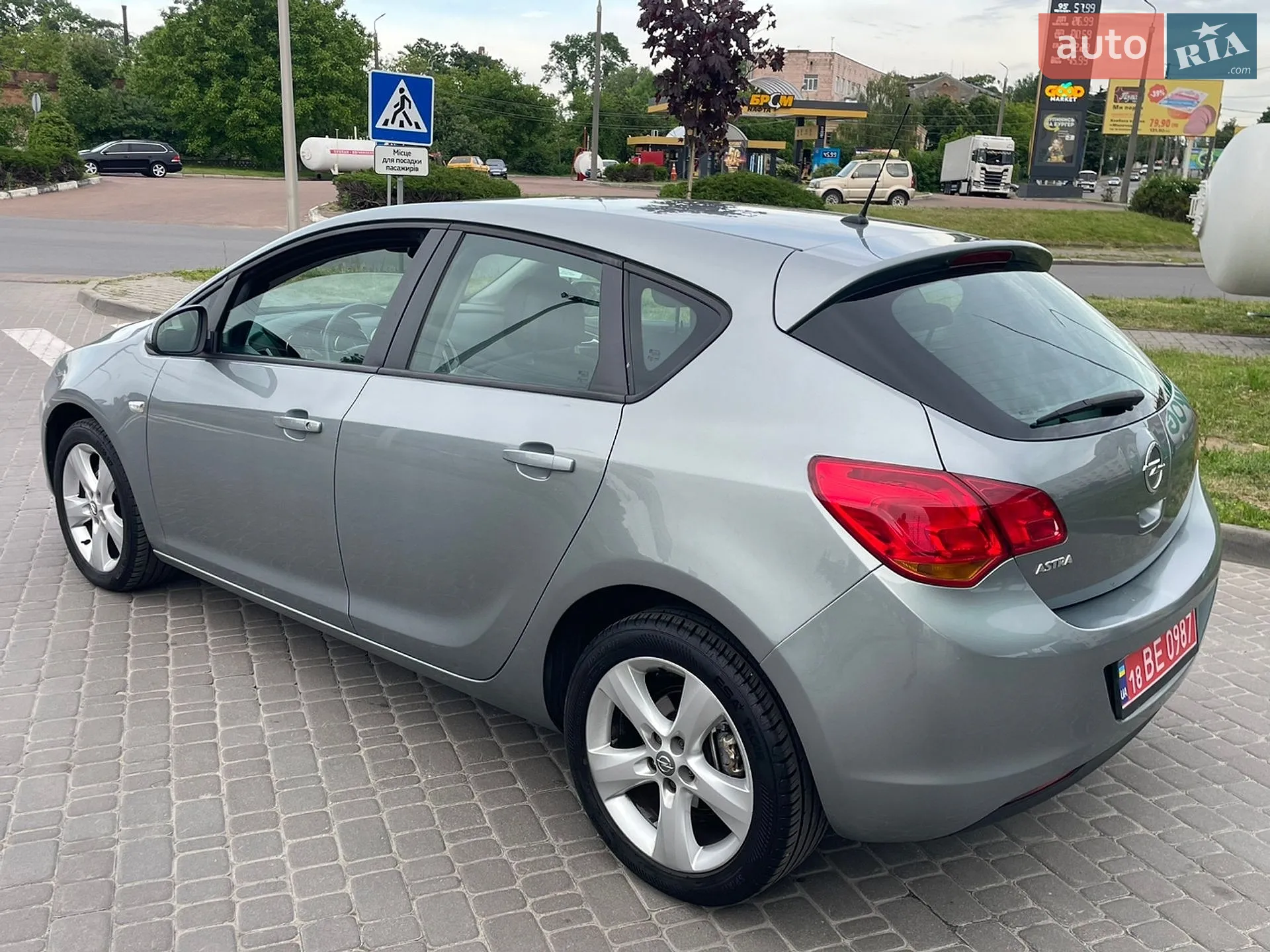 2010 Opel Astra - мініатюра 25