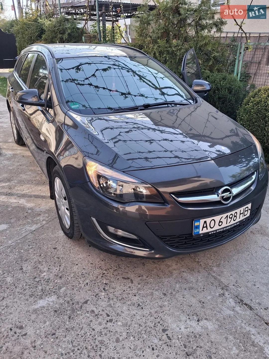 2012 Opel Astra - фото 1