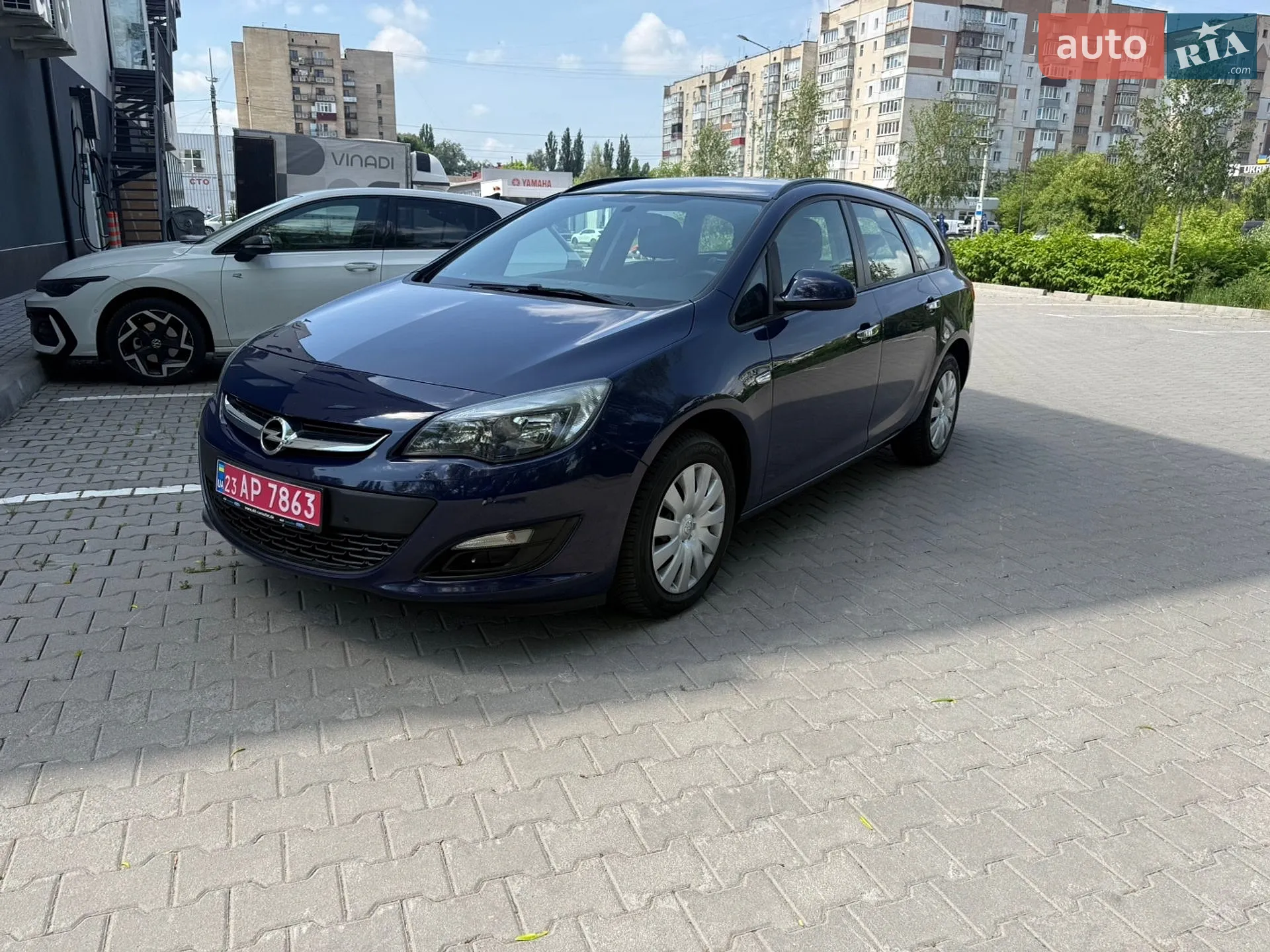 2014 Opel Astra - фото 1