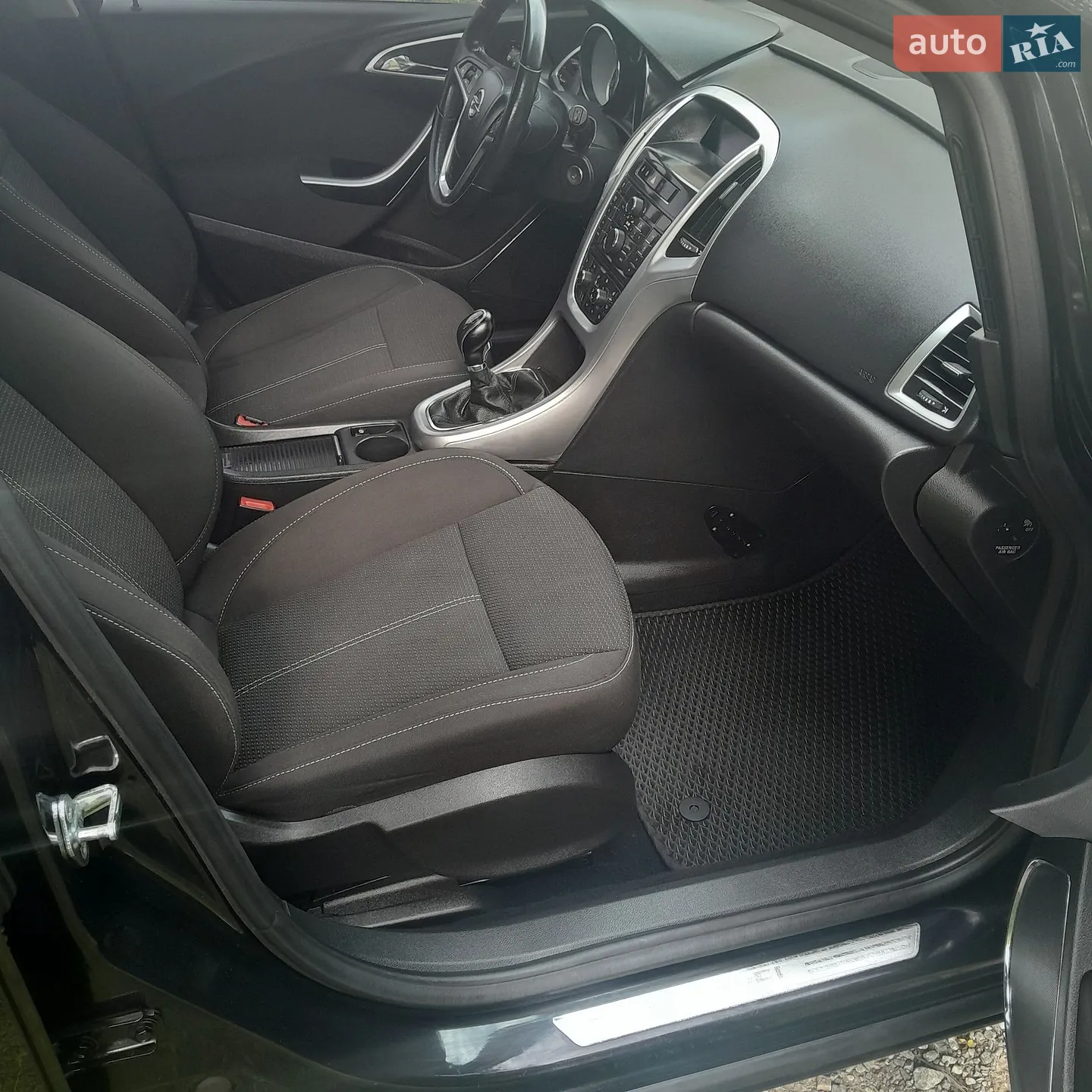 2010 Opel Astra - мініатюра 17