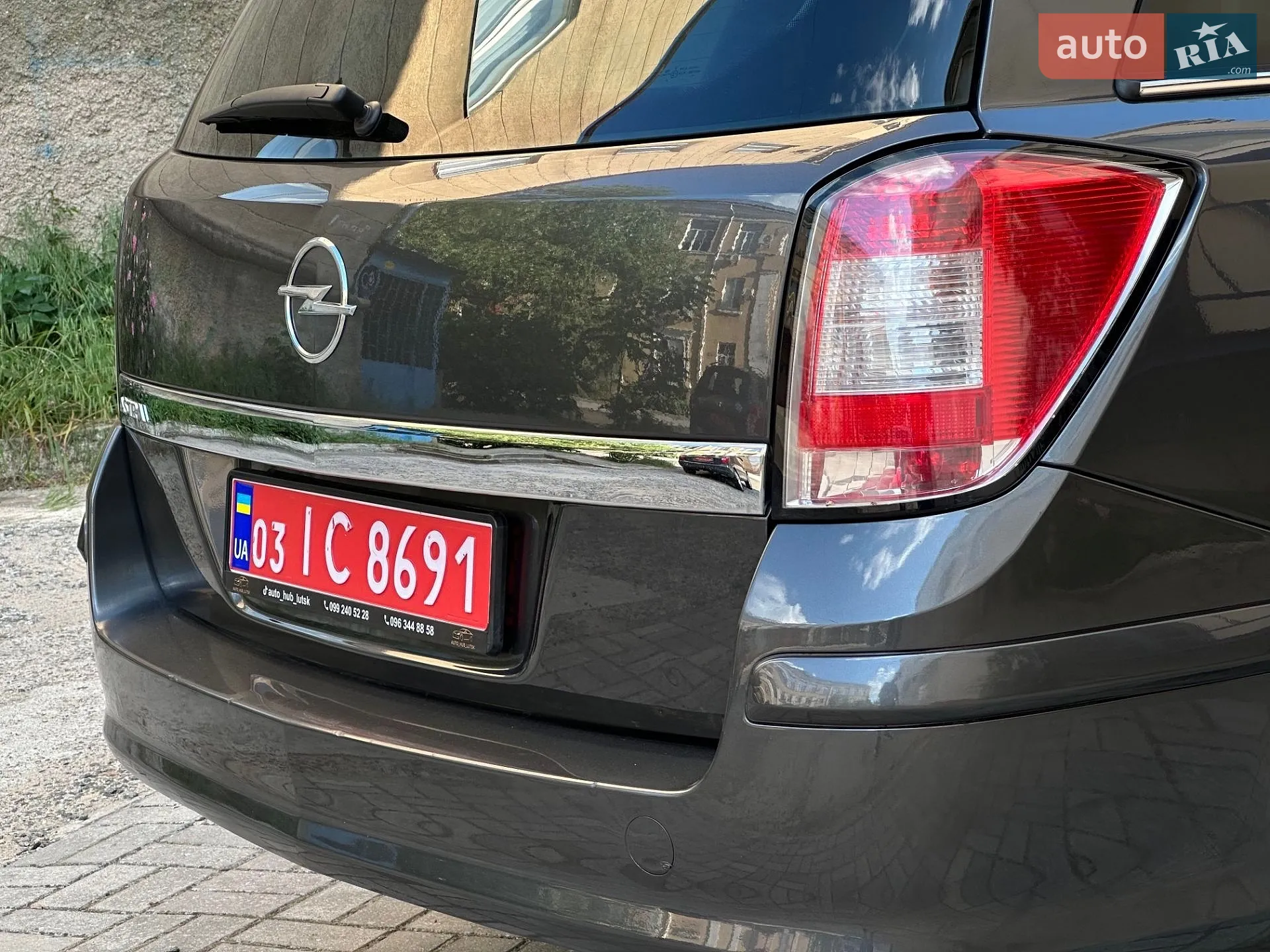 2010 Opel Astra - мініатюра 17