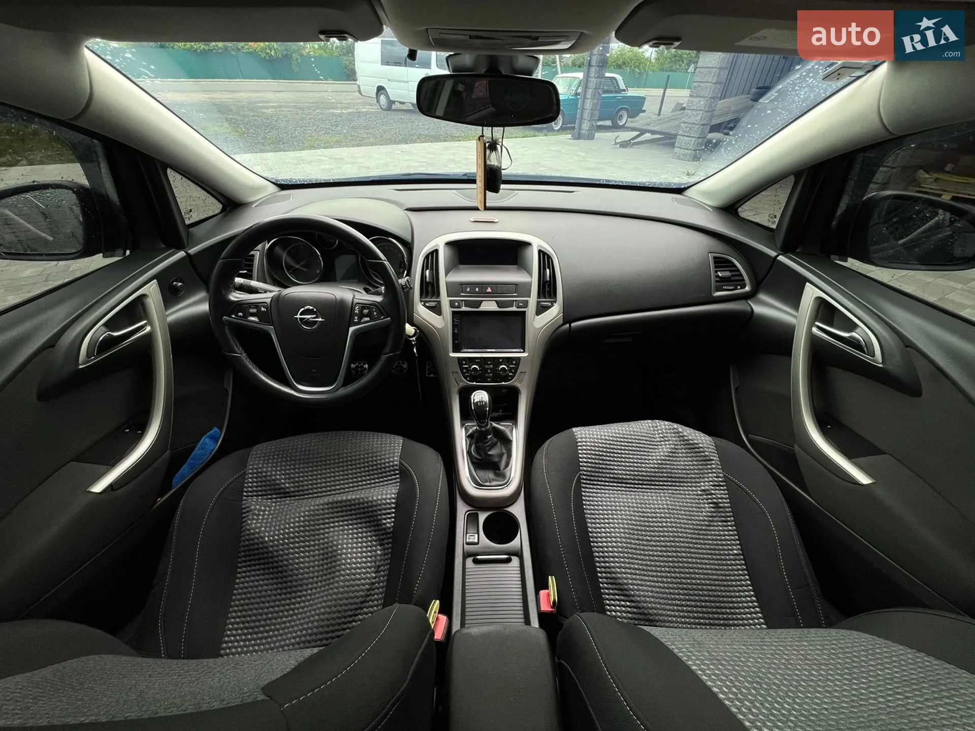 2011 Opel Astra - мініатюра 6