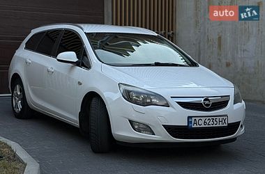 Универсал Opel Astra 2011 в Львове фото 3 Универсал Opel Astra 2011 в Львове