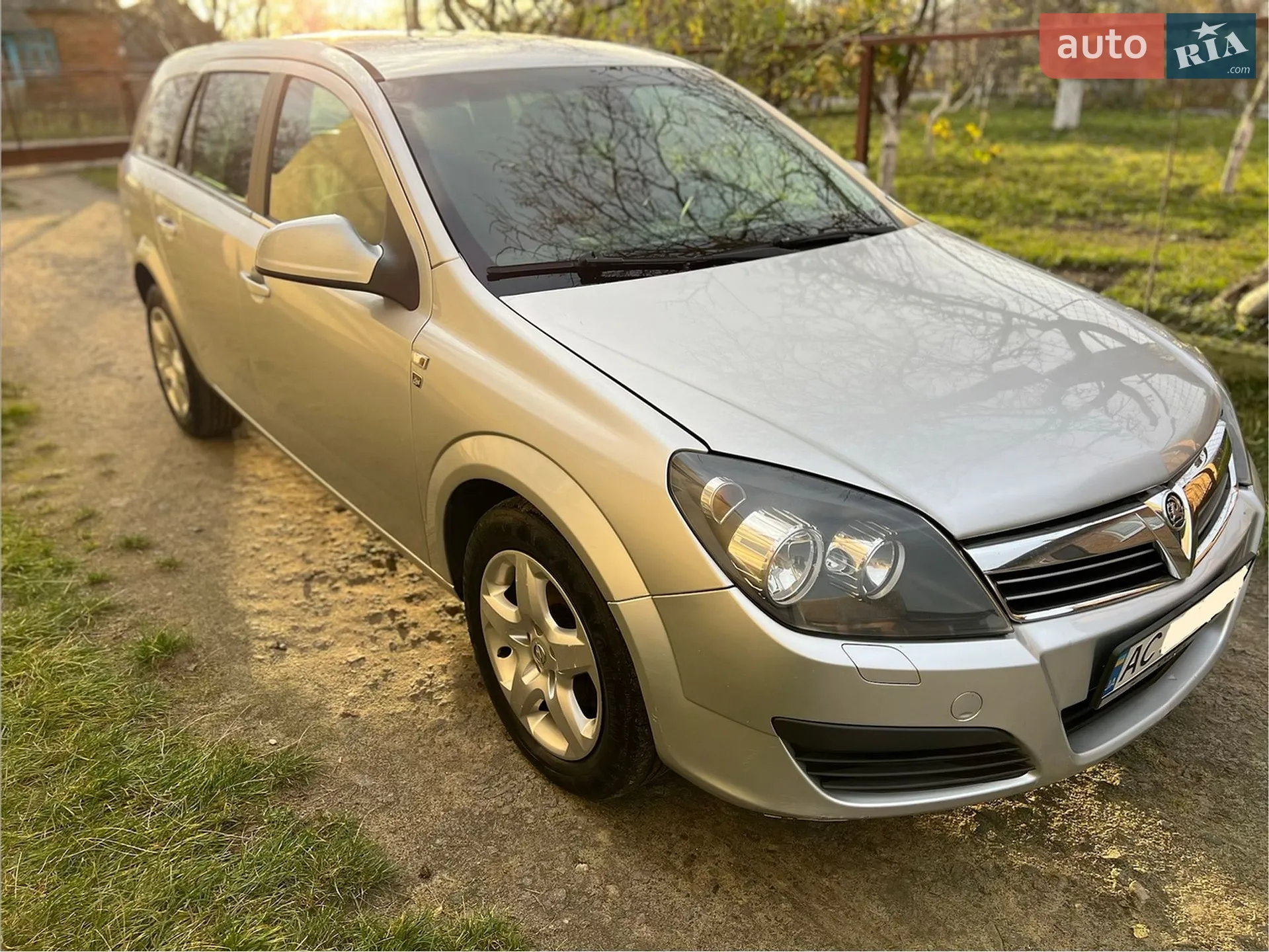 2010 Opel Astra - мініатюра 17