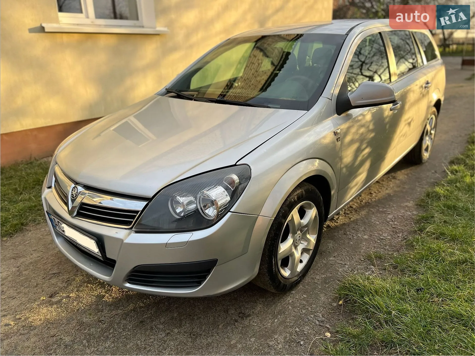 2010 Opel Astra - мініатюра 18