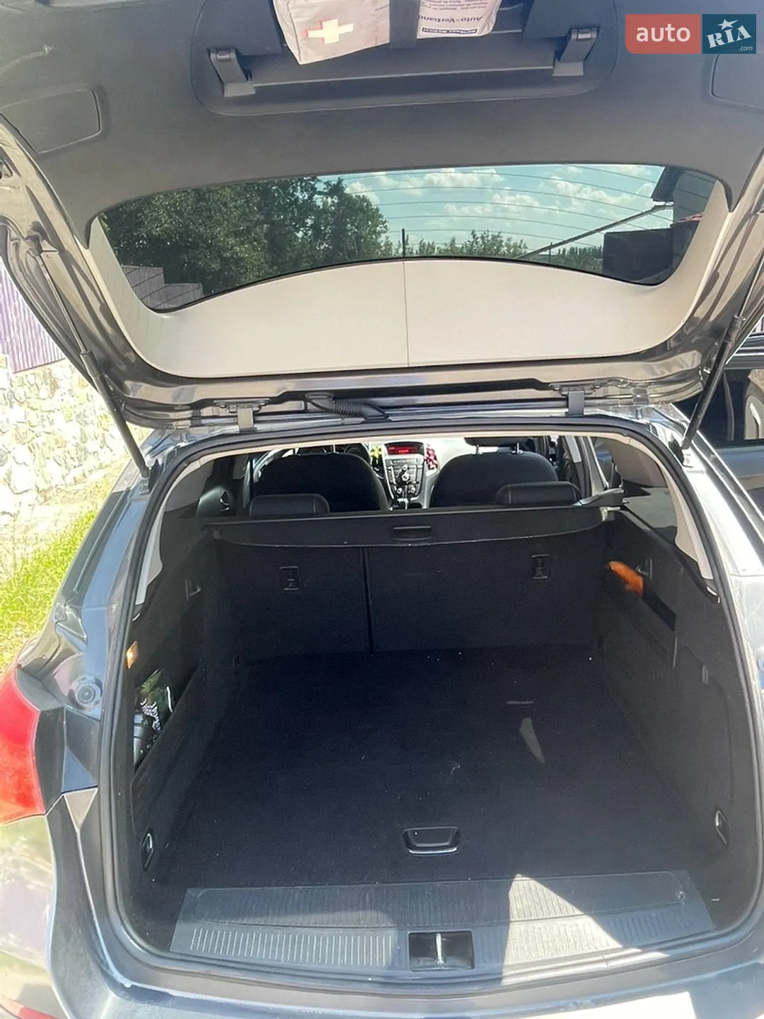 2011 Opel Astra - мініатюра 12