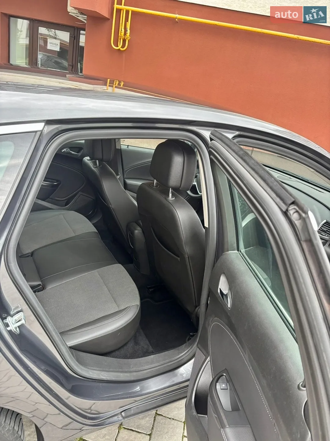 2010 Opel Astra - мініатюра 14