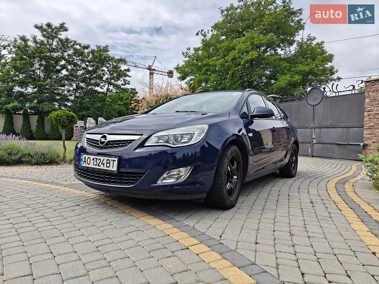 2010 Opel Astra - мініатюра 8