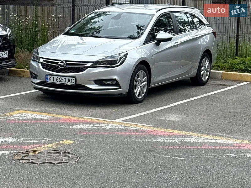 Opel Astra 2019