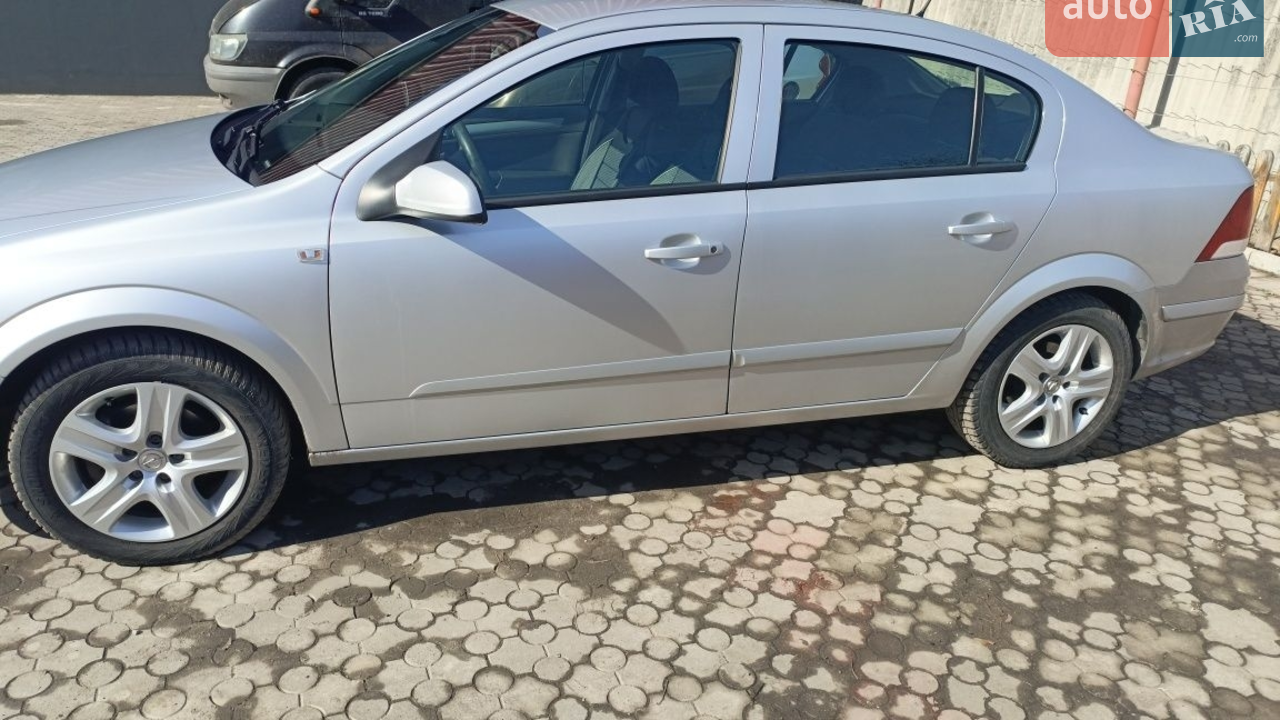 2010 Opel Astra - мініатюра 23
