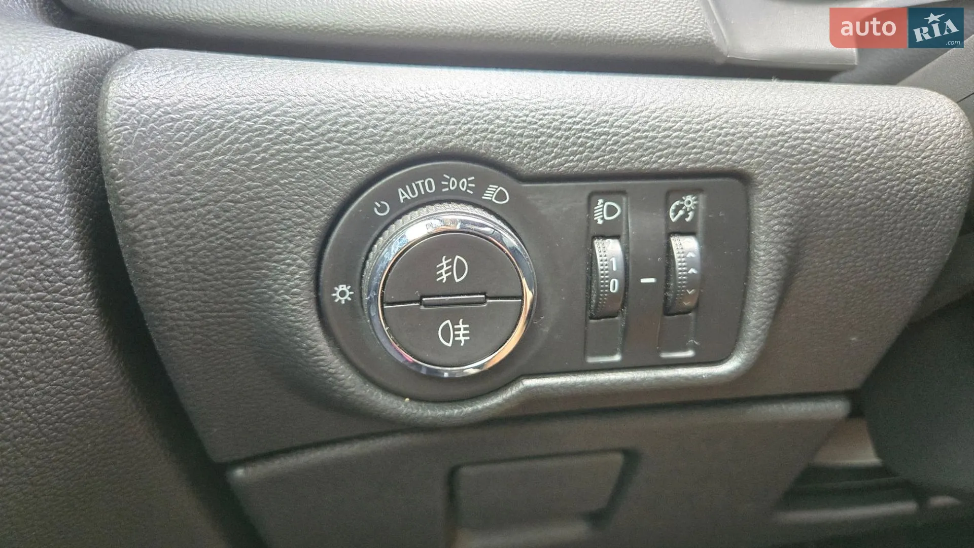 2013 Opel Astra - мініатюра 10