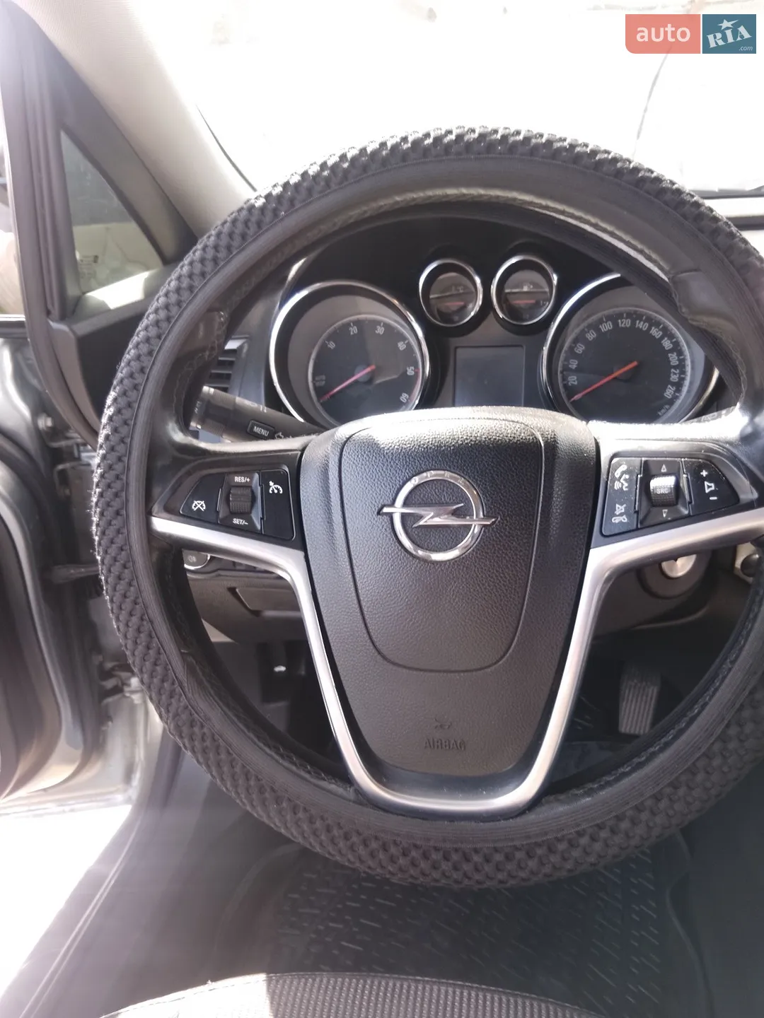 2011 Opel Astra - мініатюра 11