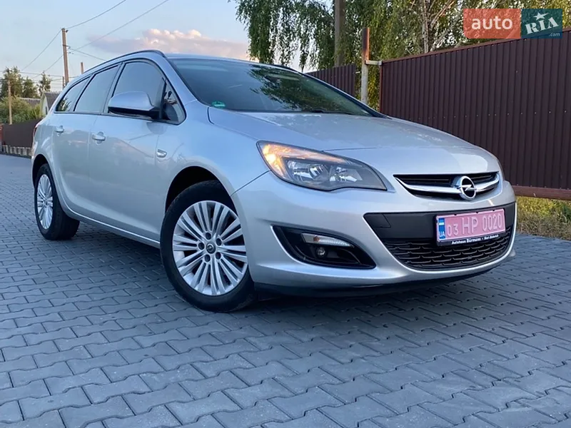 Opel Astra 2015
