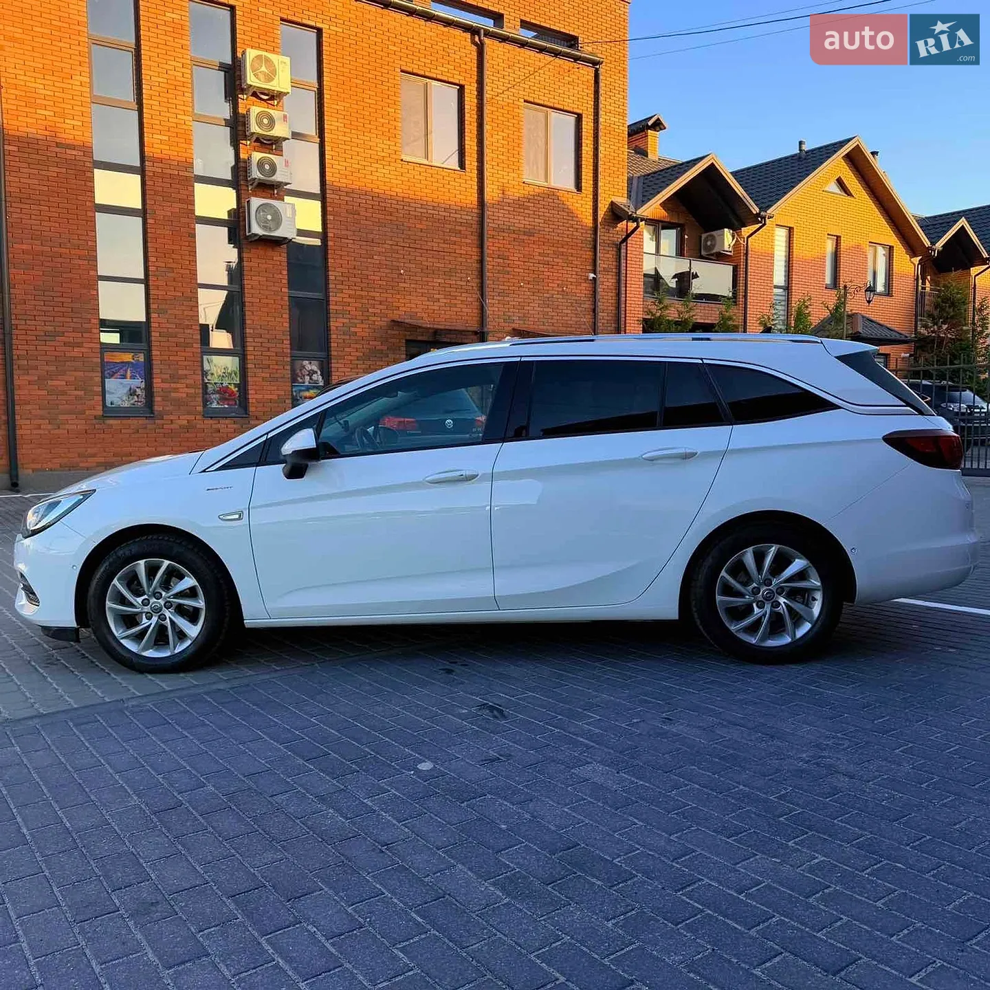 2020 Opel Astra - мініатюра 2