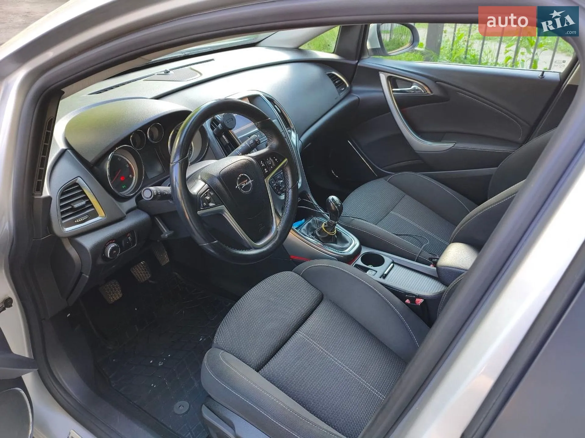 2011 Opel Astra - мініатюра 7