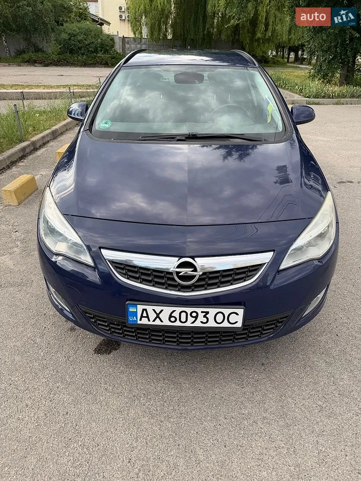 2011 Opel Astra - мініатюра 12