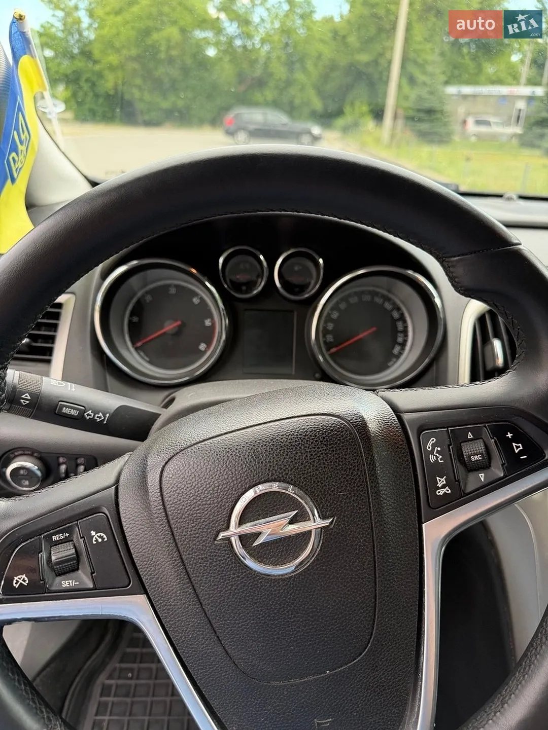 2011 Opel Astra - мініатюра 18