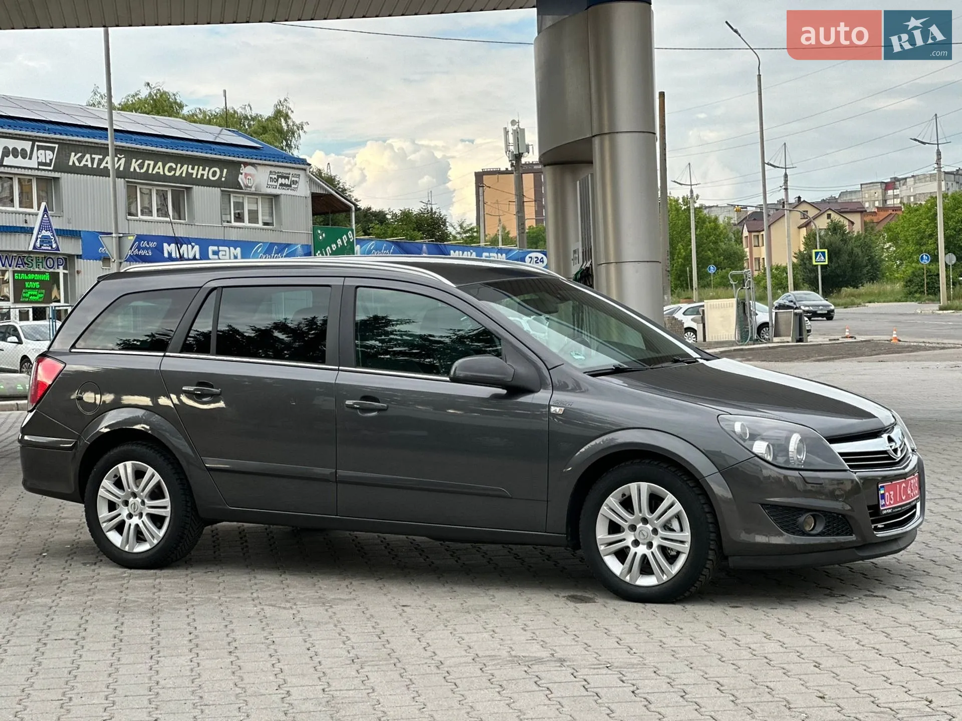 2010 Opel Astra - мініатюра 7