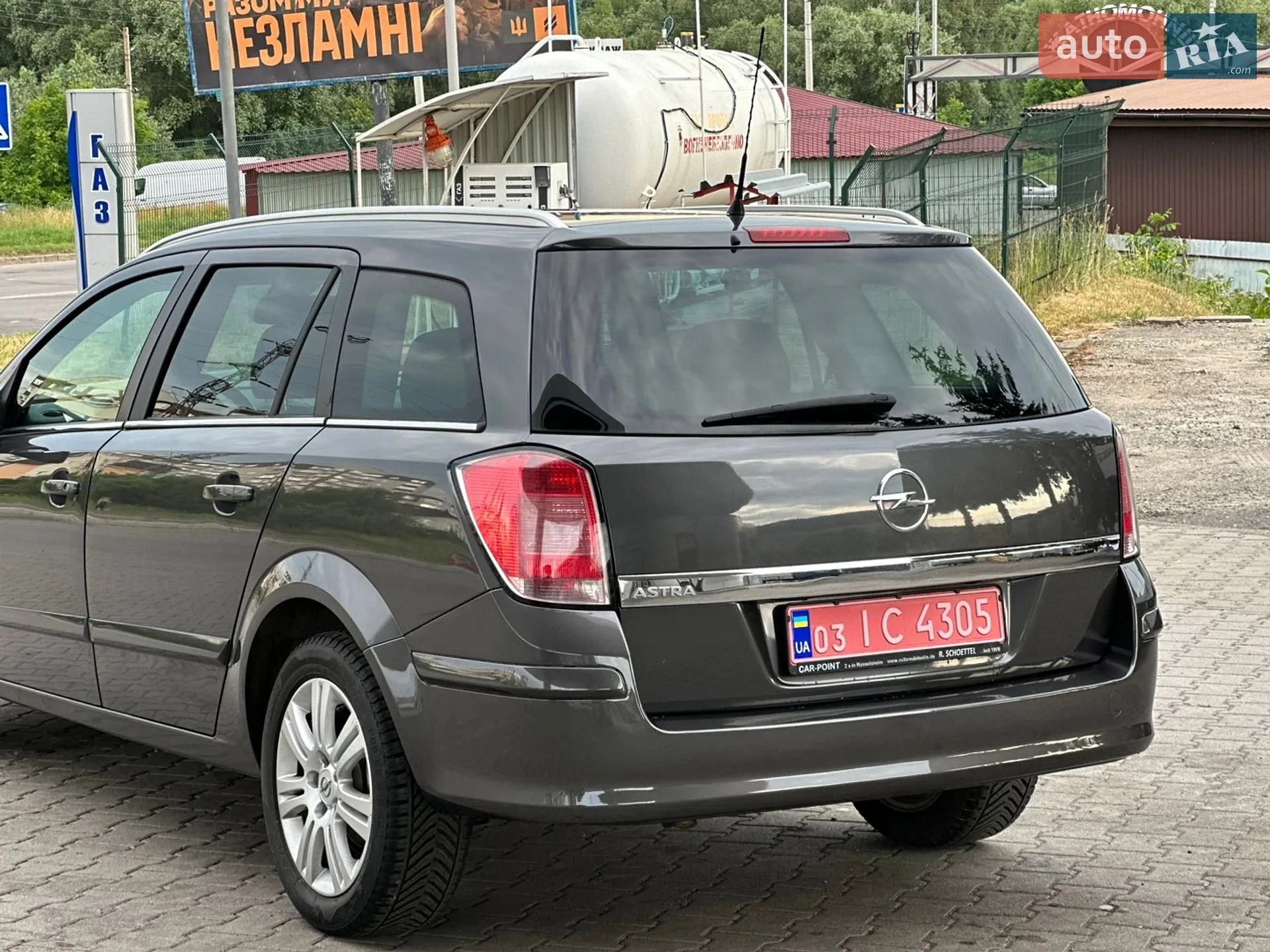 2010 Opel Astra - мініатюра 11