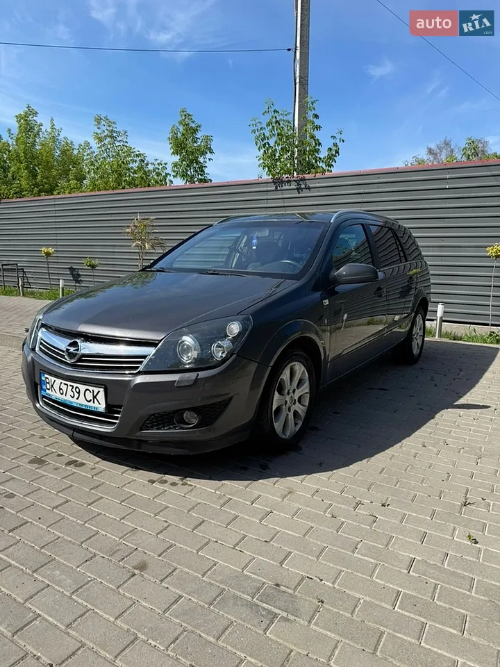2010 Opel Astra - мініатюра 16