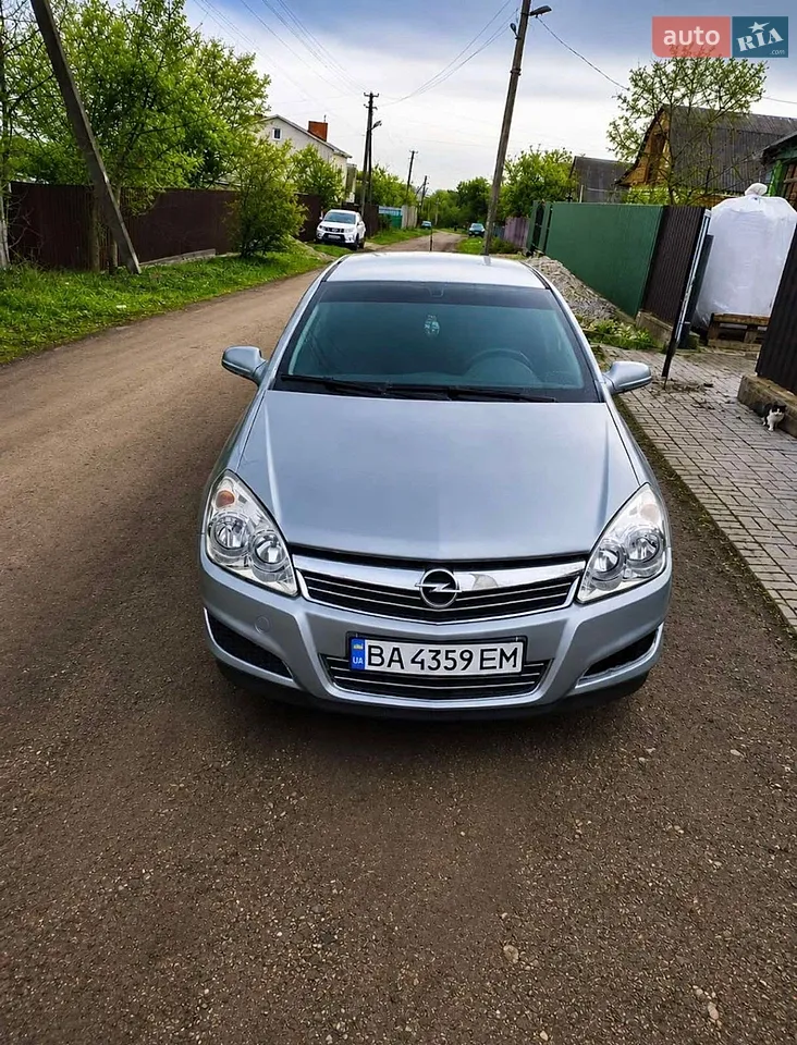 2010 Opel Astra - мініатюра 18