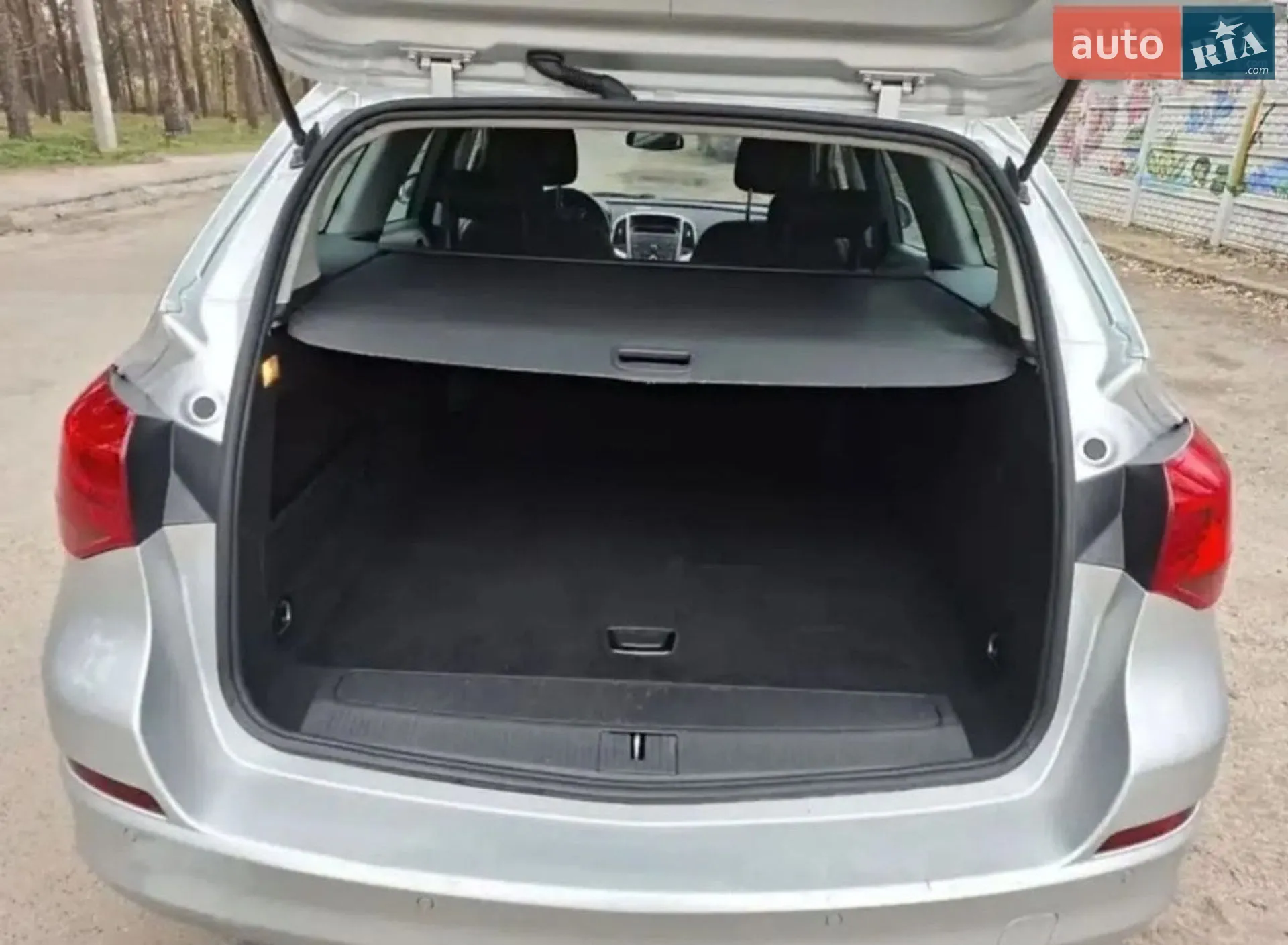 2011 Opel Astra - мініатюра 30