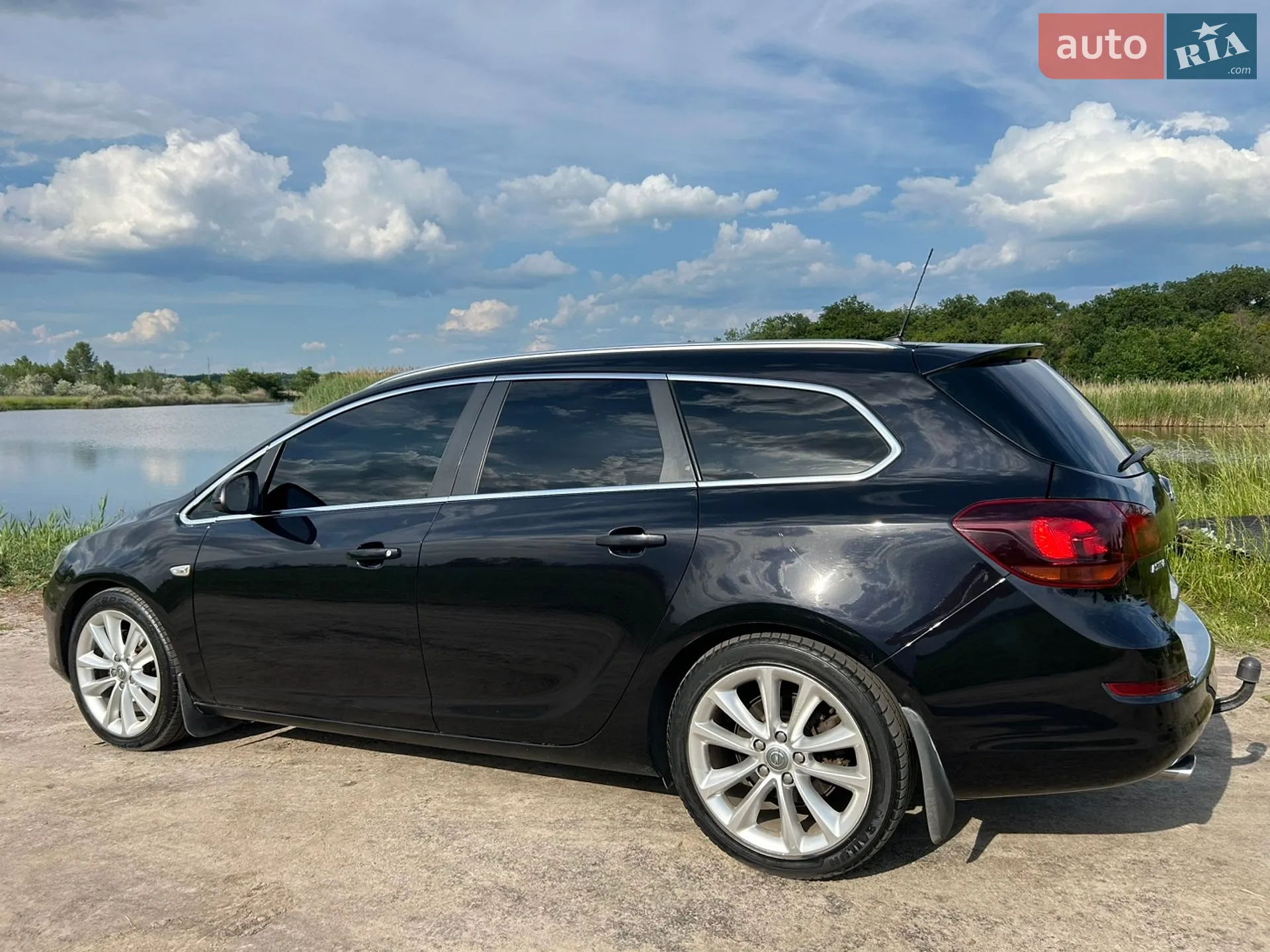 2010 Opel Astra - мініатюра 8