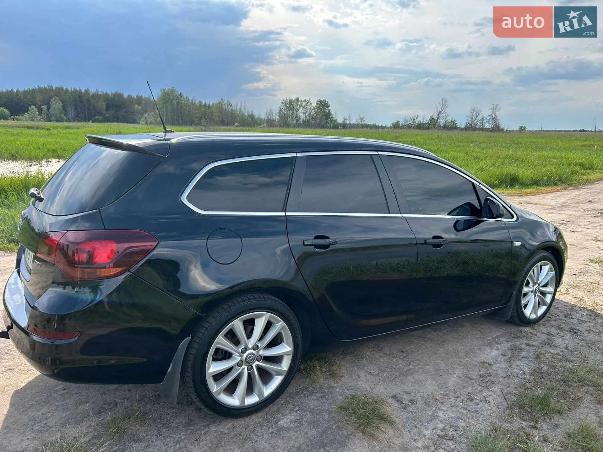 2010 Opel Astra - мініатюра 12