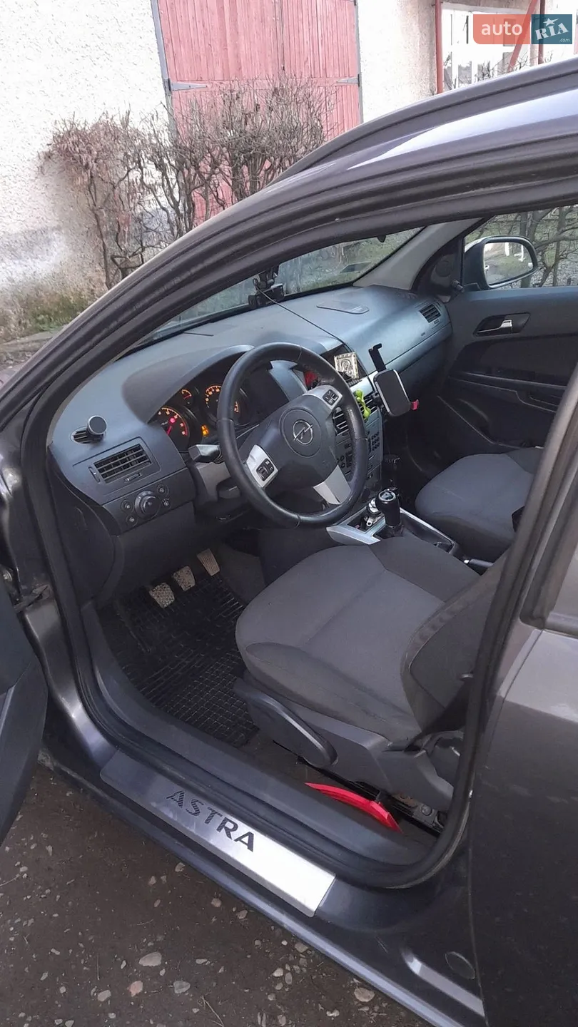2010 Opel Astra - мініатюра 19