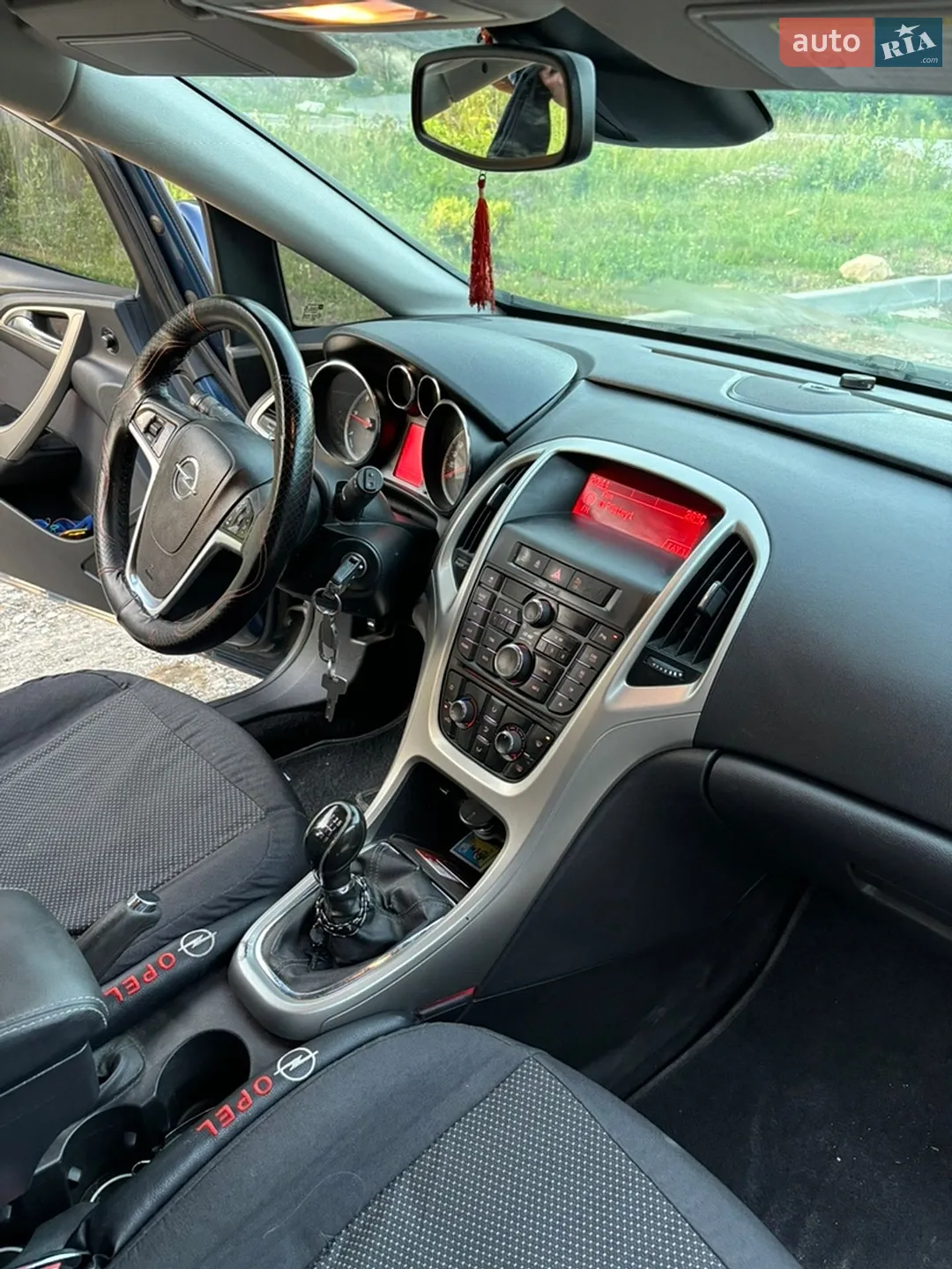 2011 Opel Astra - мініатюра 18