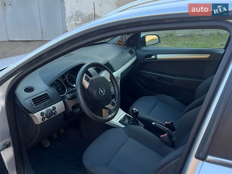 Opel Astra 2008 VIN W0L0AHL3582174929 фото оголошення 17 з 59