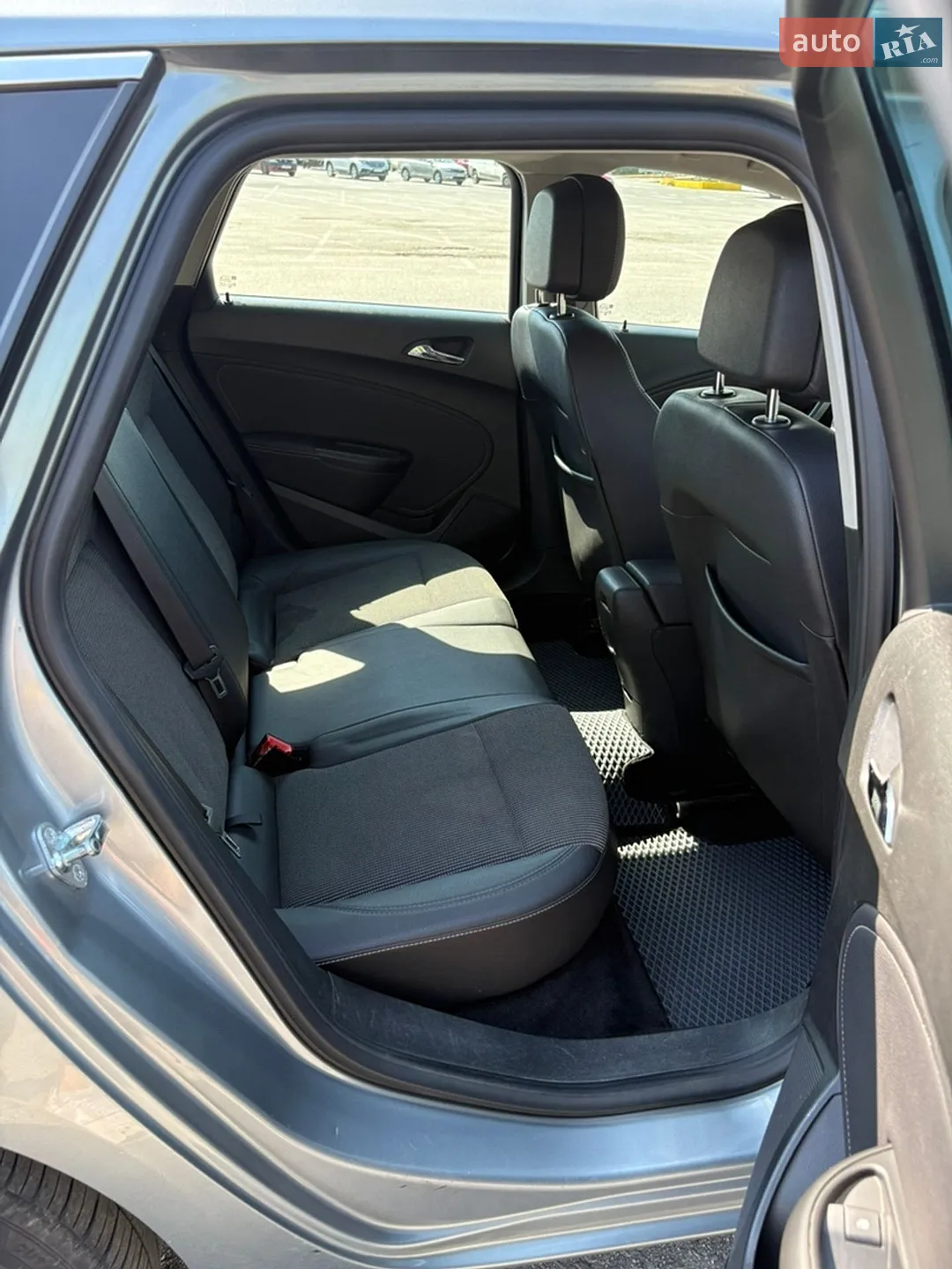 2013 Opel Astra - мініатюра 20