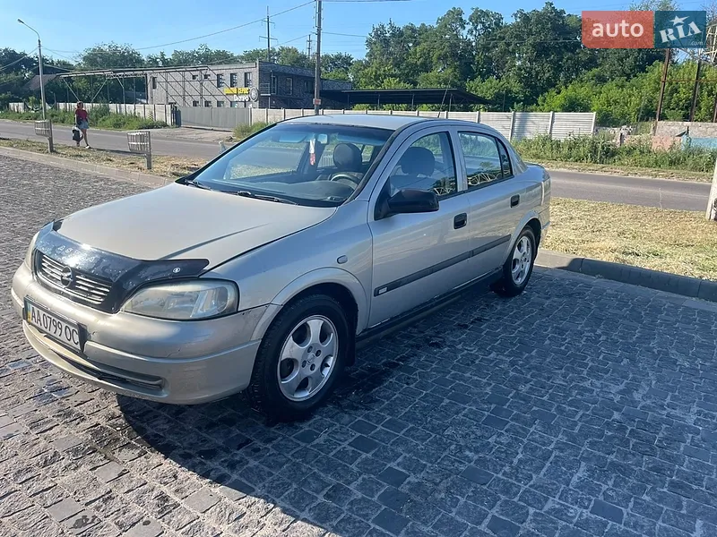 Opel Astra 2006