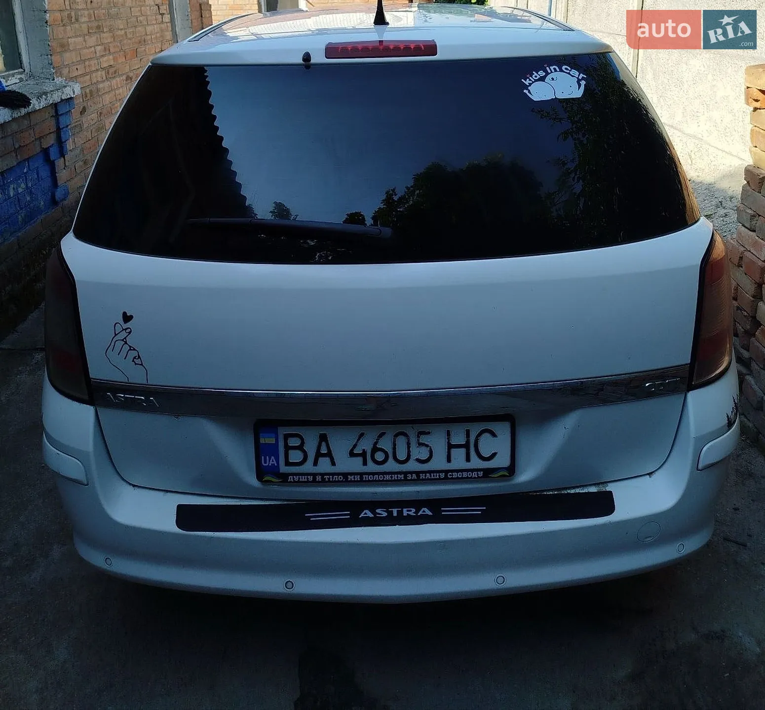 2010 Opel Astra - мініатюра 2