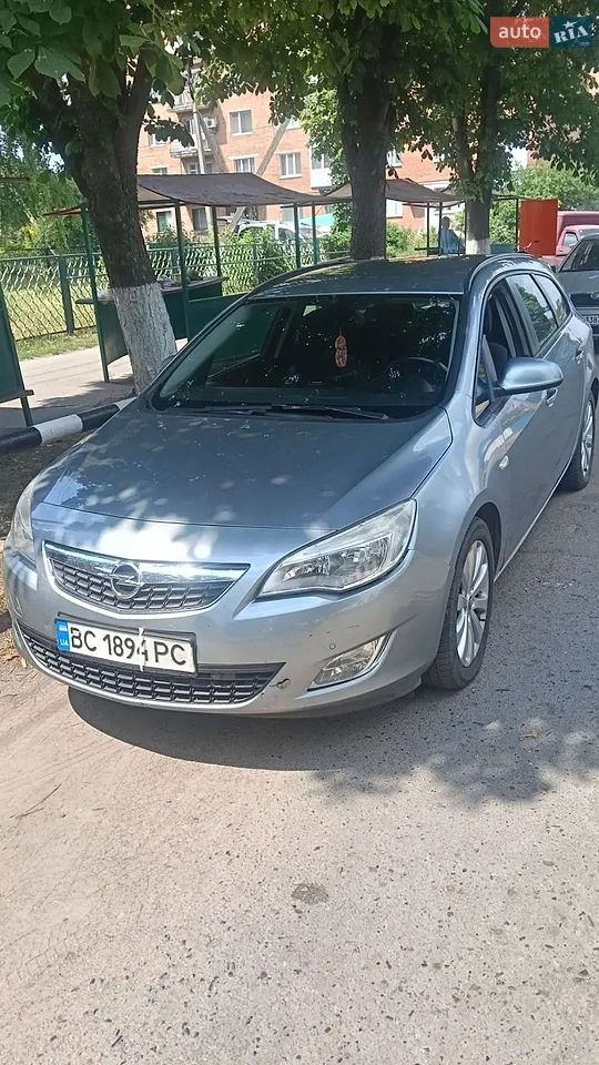 2010 Opel Astra - мініатюра 17