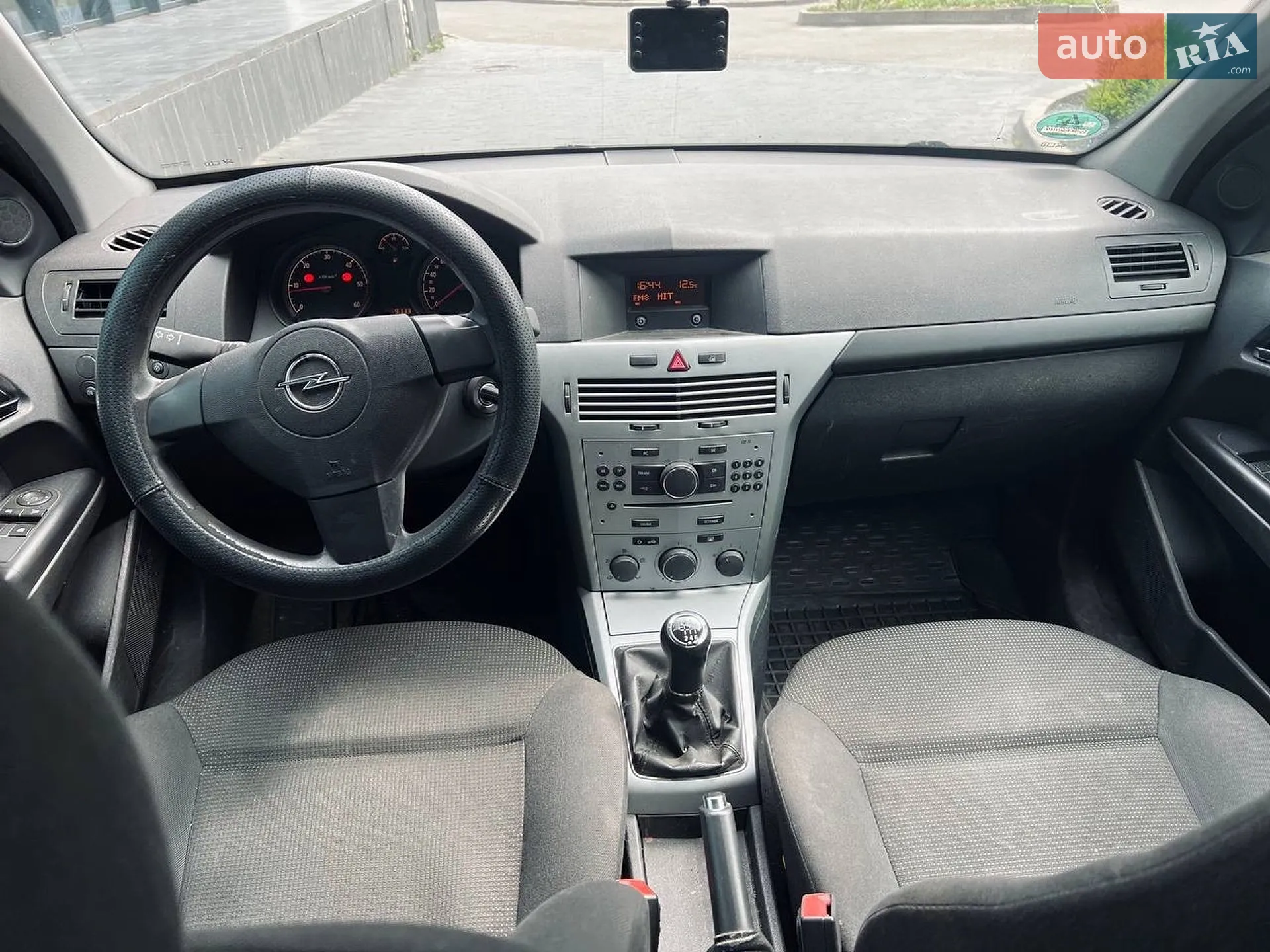 2010 Opel Astra - мініатюра 18