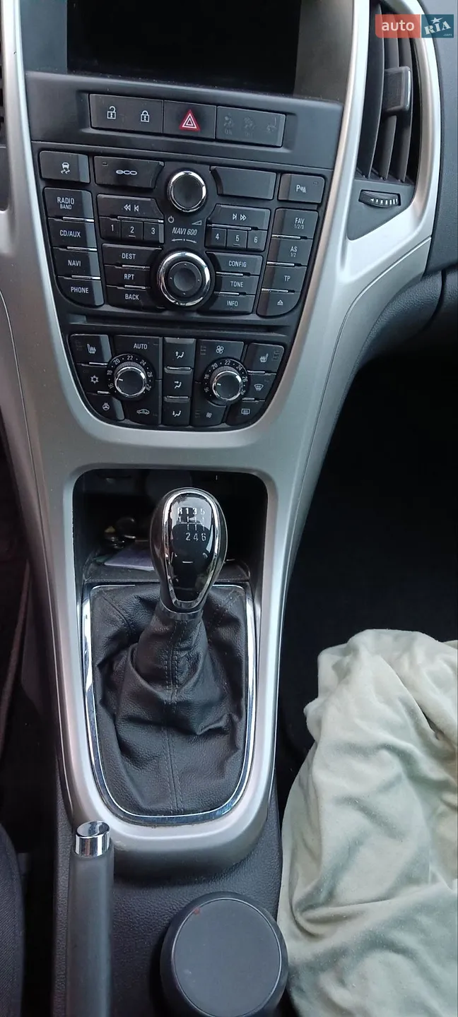 2013 Opel Astra - мініатюра 13