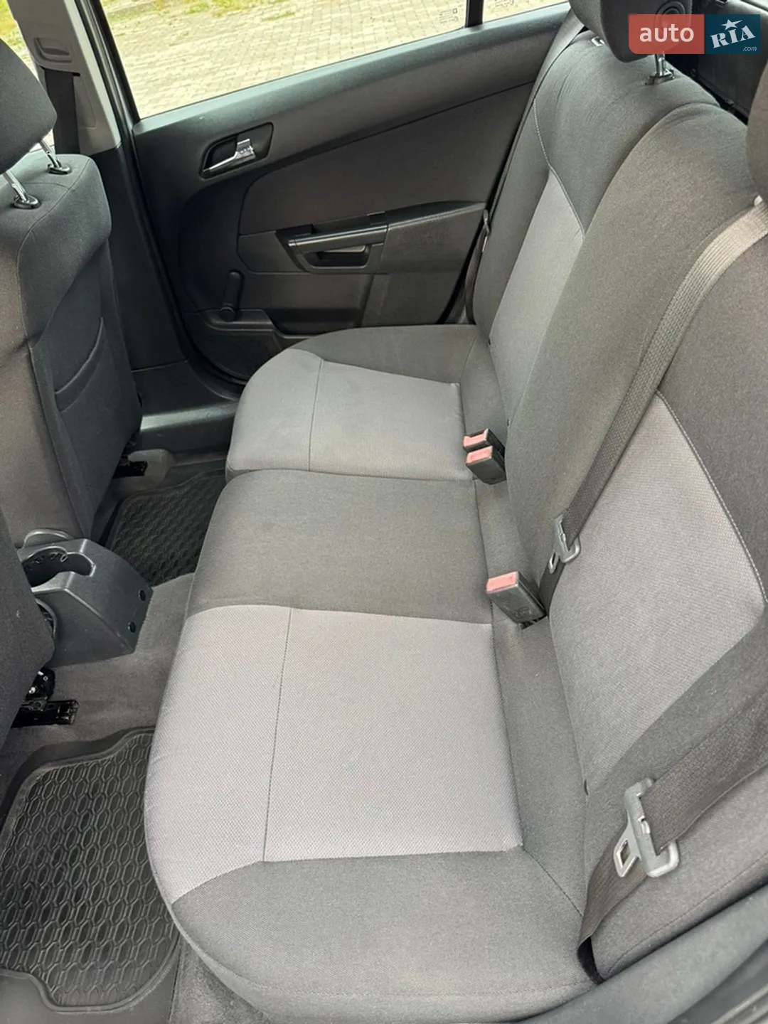 2012 Opel Astra - мініатюра 9