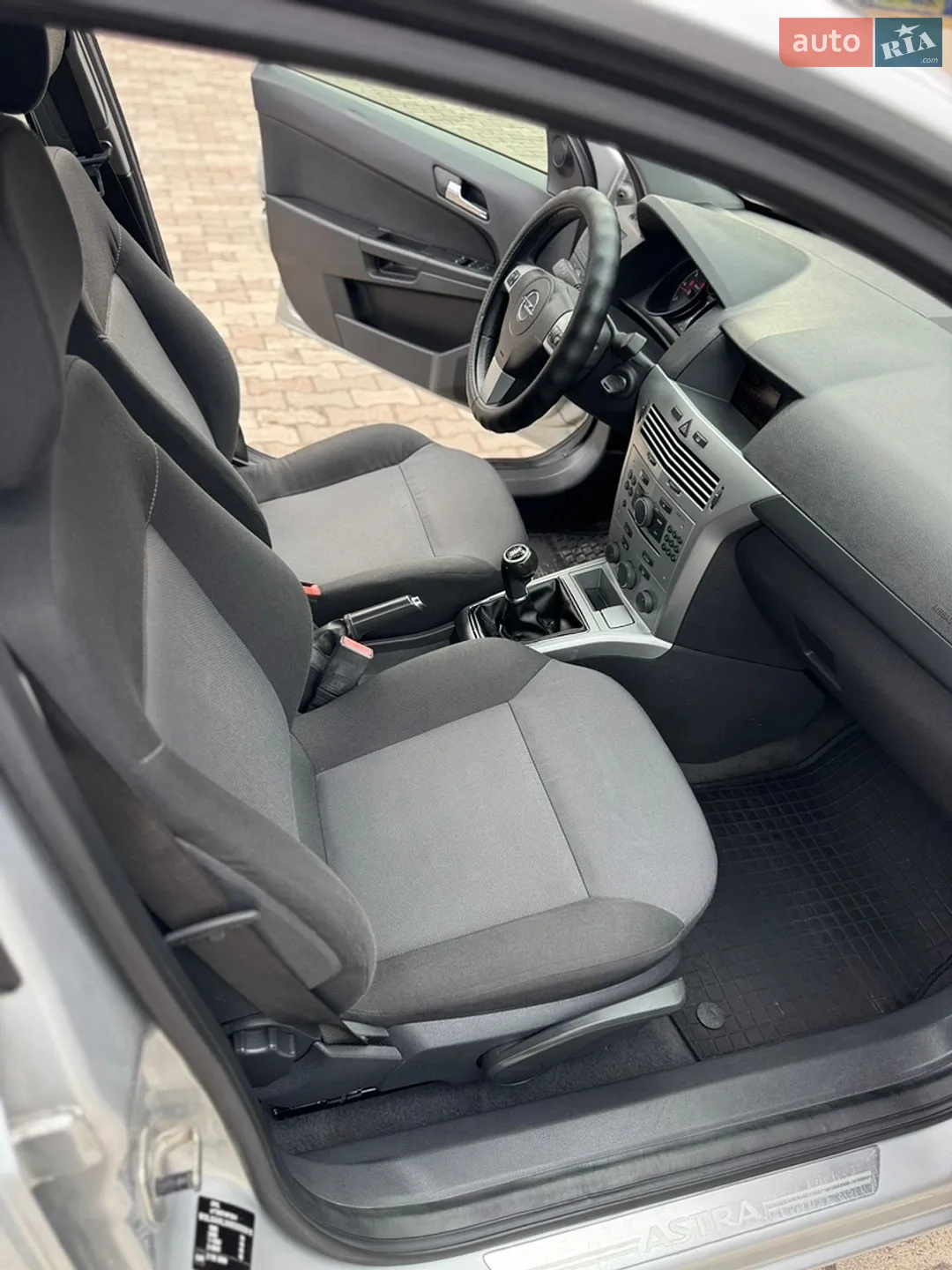 2012 Opel Astra - мініатюра 16