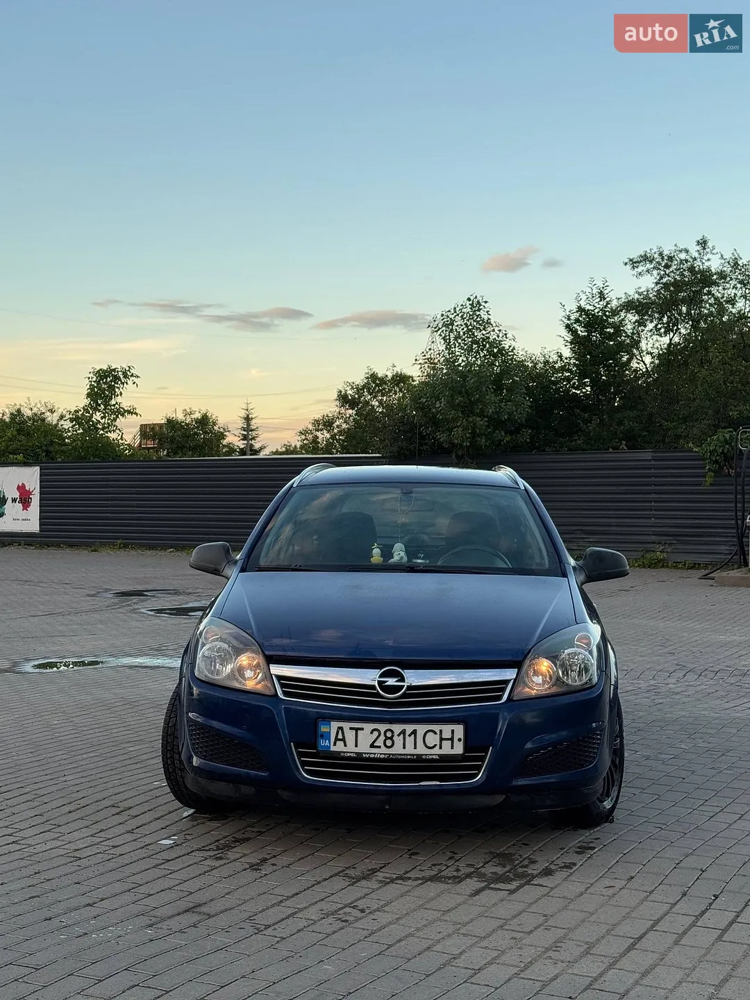 2010 Opel Astra - мініатюра 2