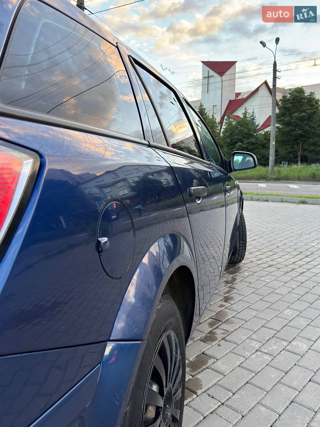 2010 Opel Astra - мініатюра 7