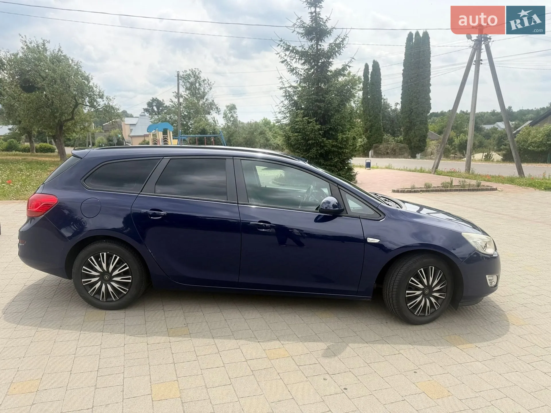 2011 Opel Astra - мініатюра 3