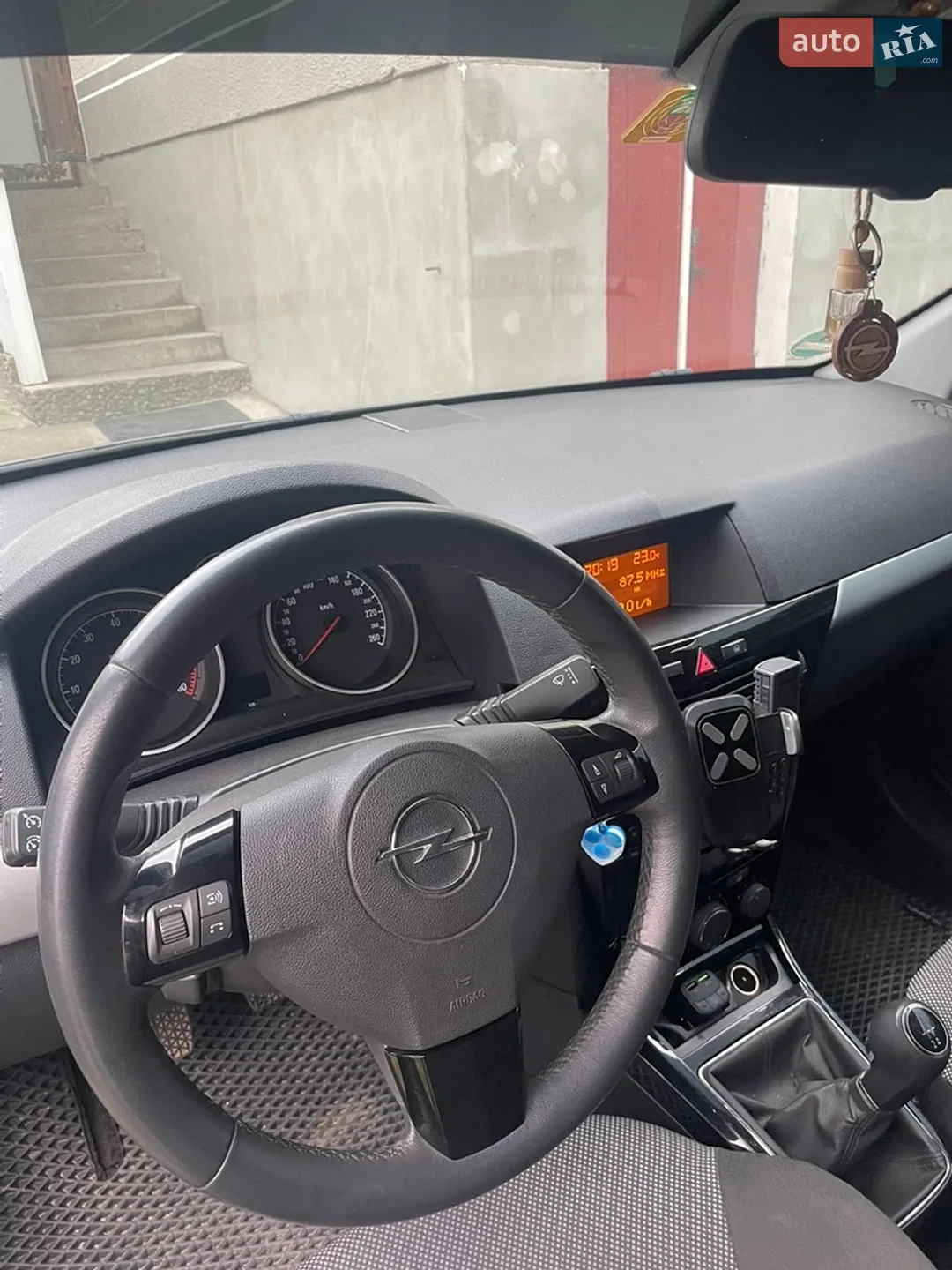 2010 Opel Astra - мініатюра 3