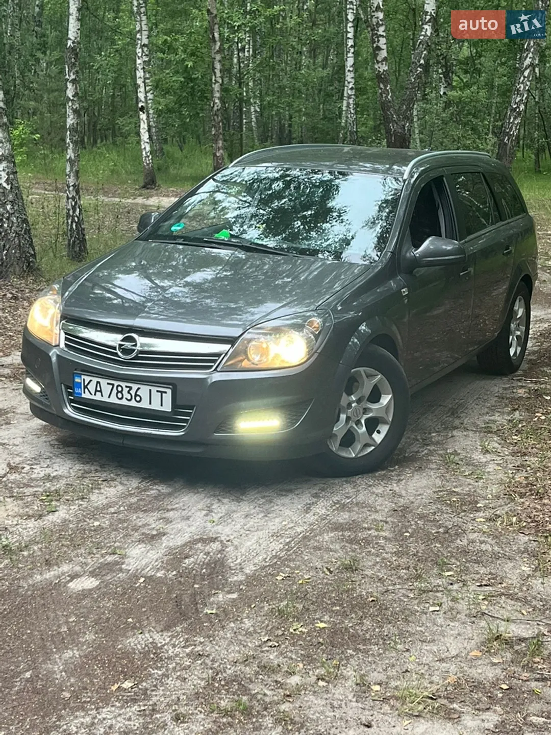 2010 Opel Astra - мініатюра 21