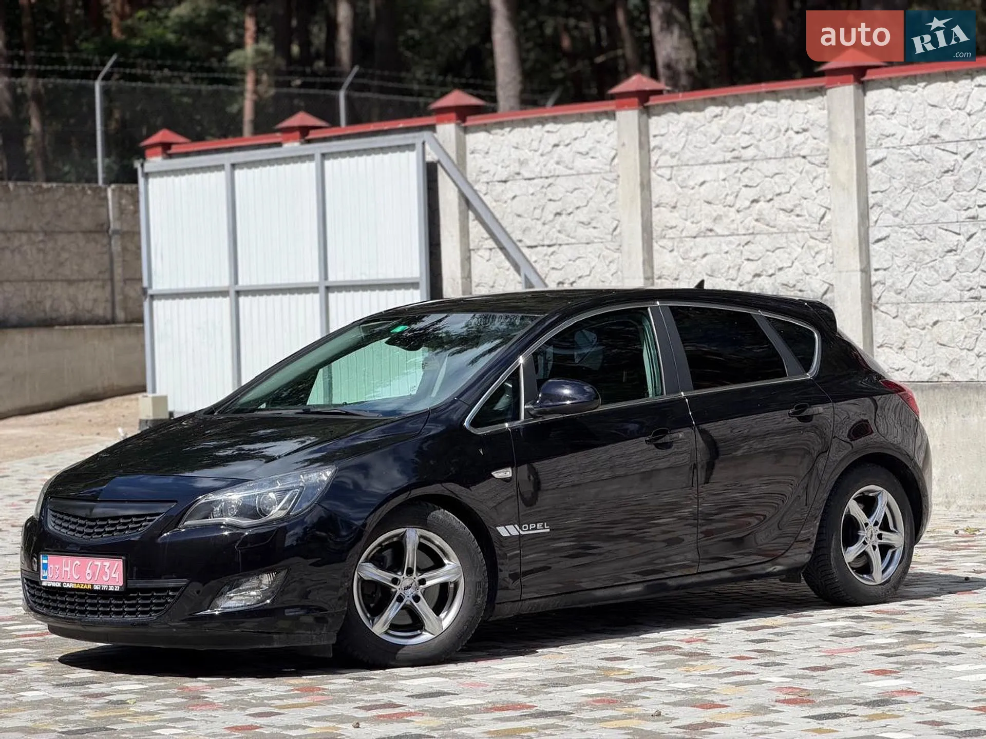 2011 Opel Astra - мініатюра 2