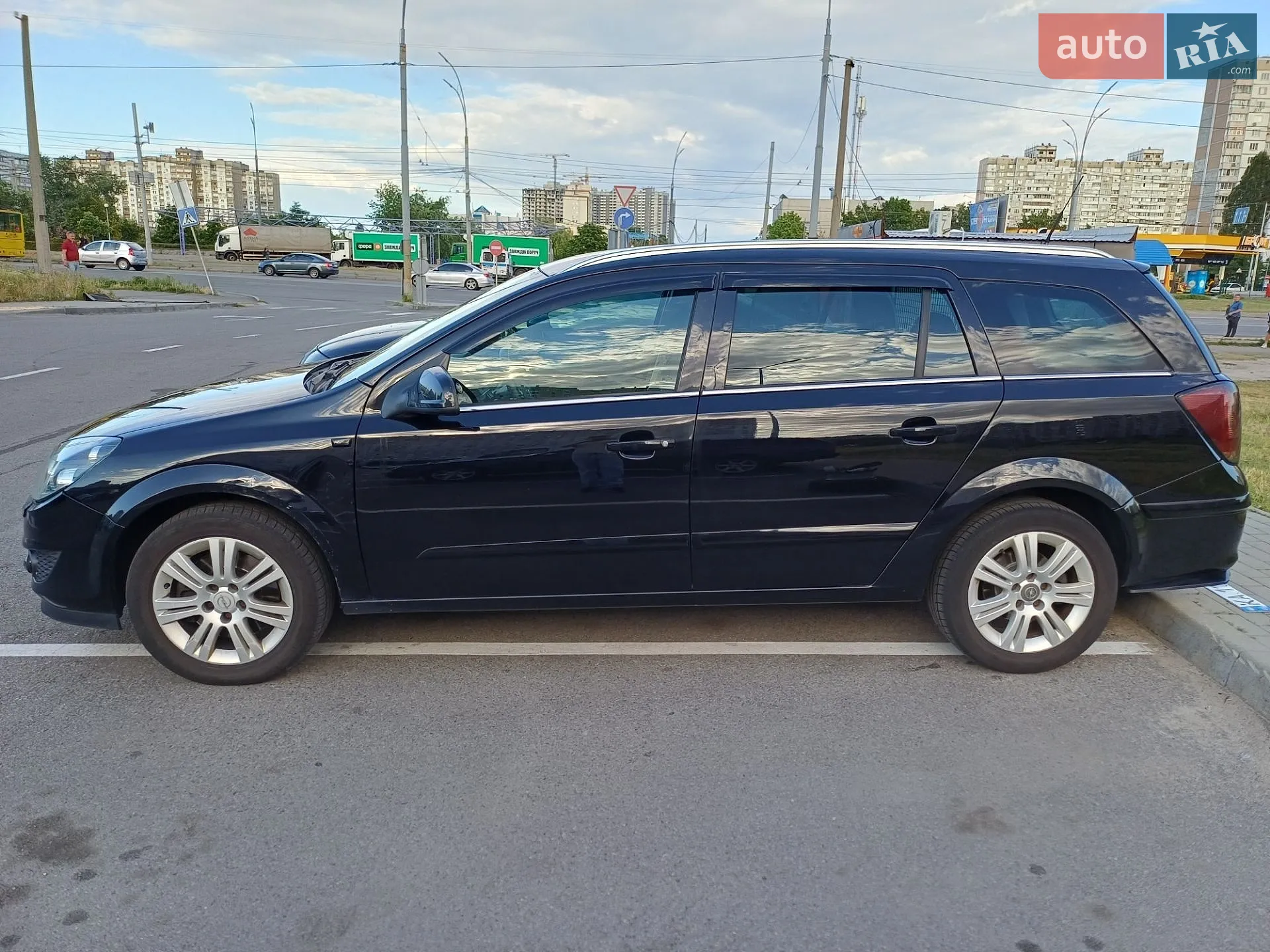 2010 Opel Astra - мініатюра 2