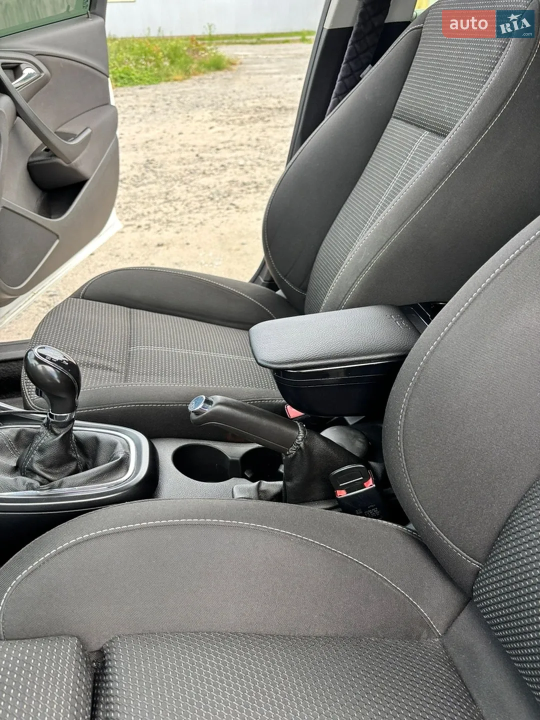 2011 Opel Astra - мініатюра 27