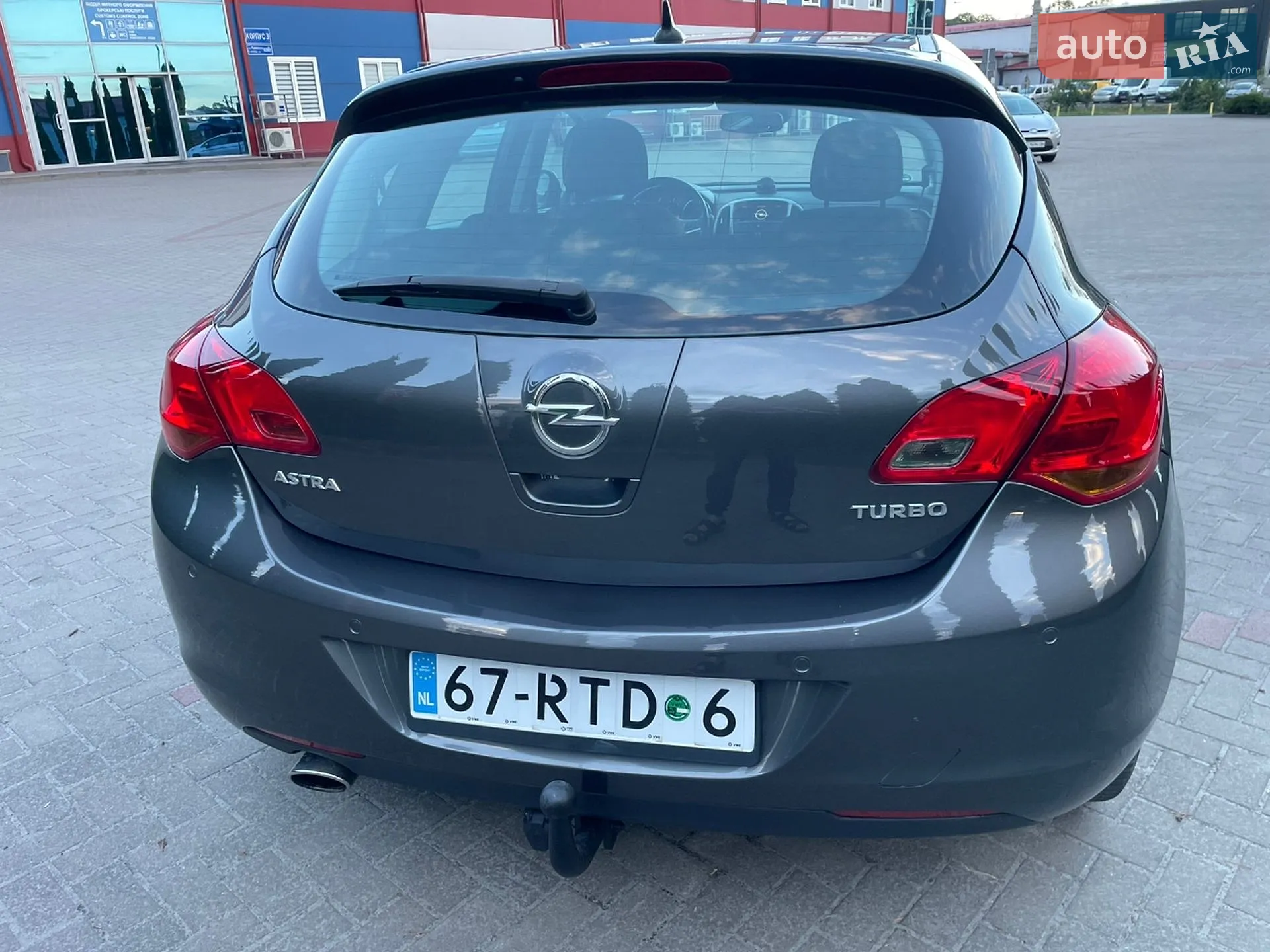 2010 Opel Astra - мініатюра 9