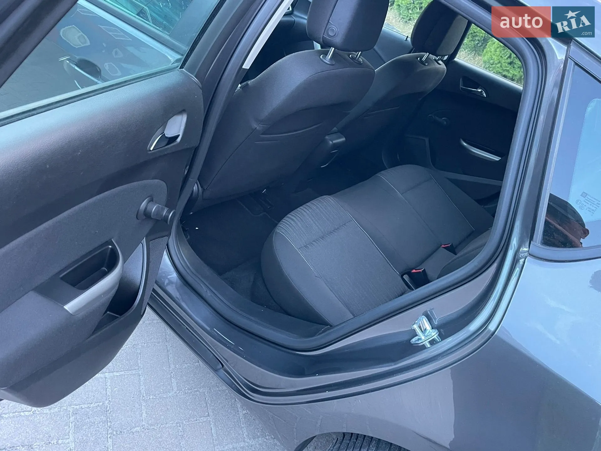 2010 Opel Astra - мініатюра 22